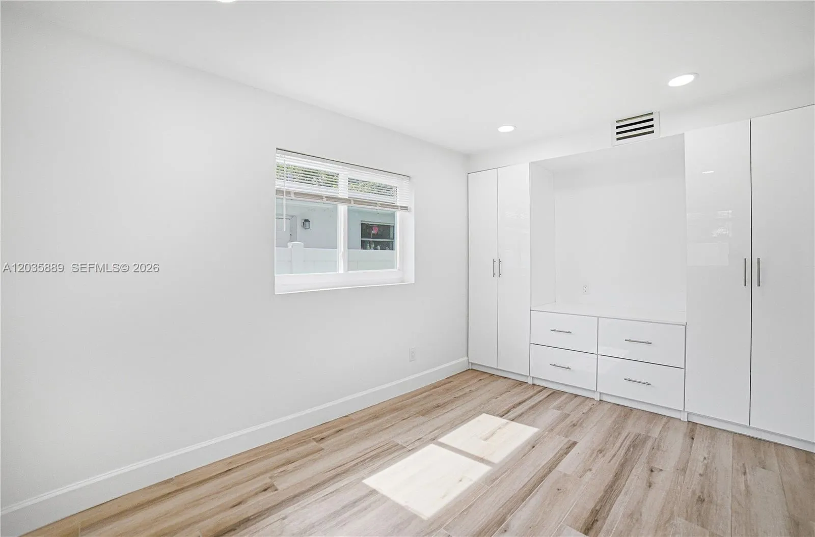 Bedroom