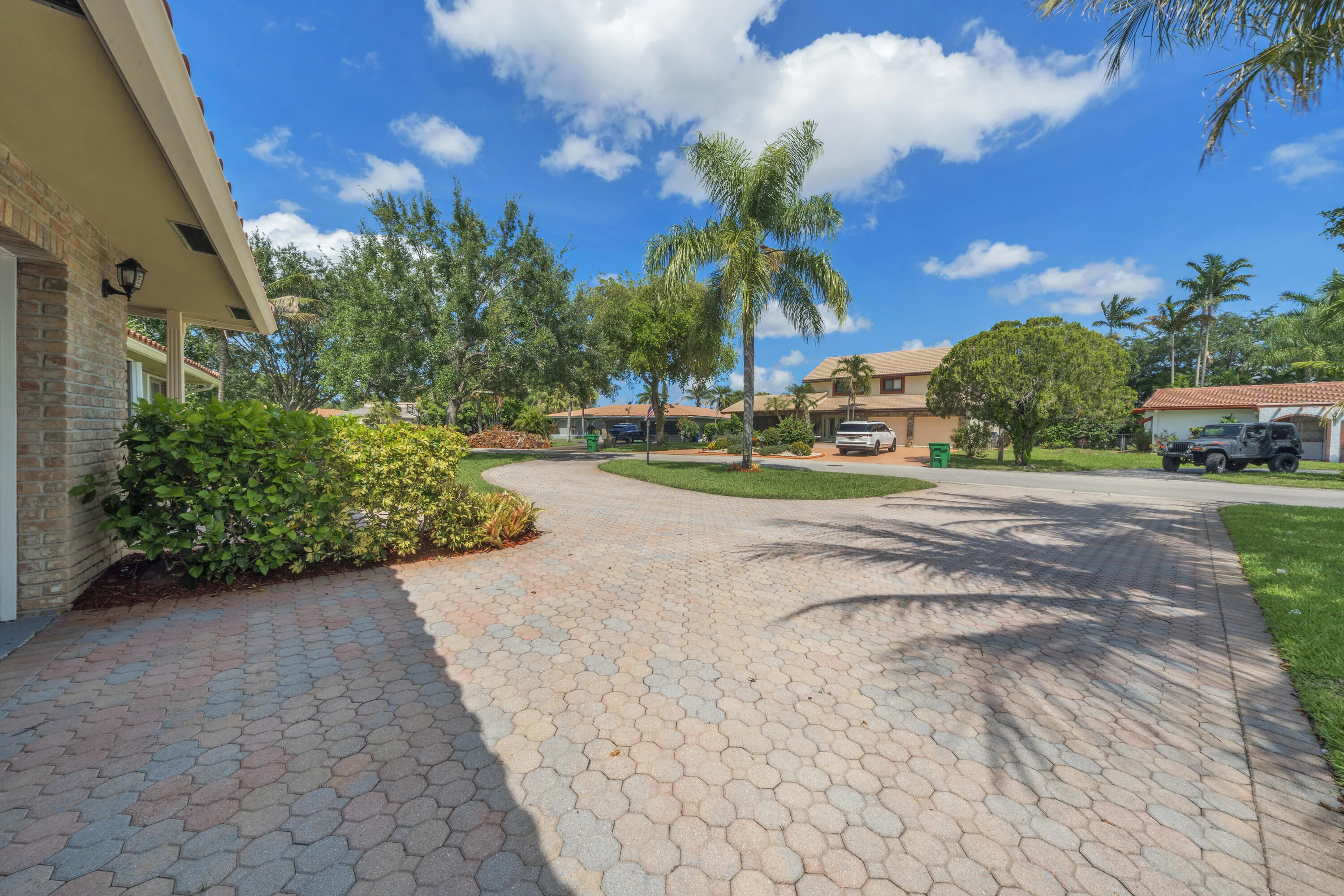 Circular Paver Driveway
