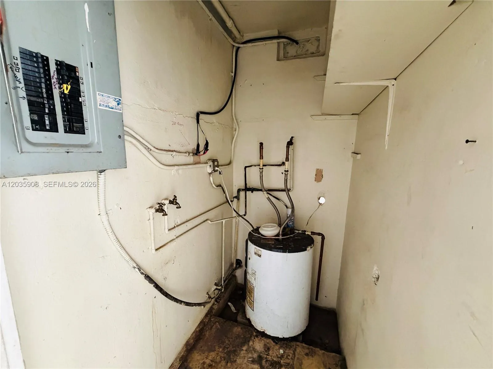 Property photo 11
