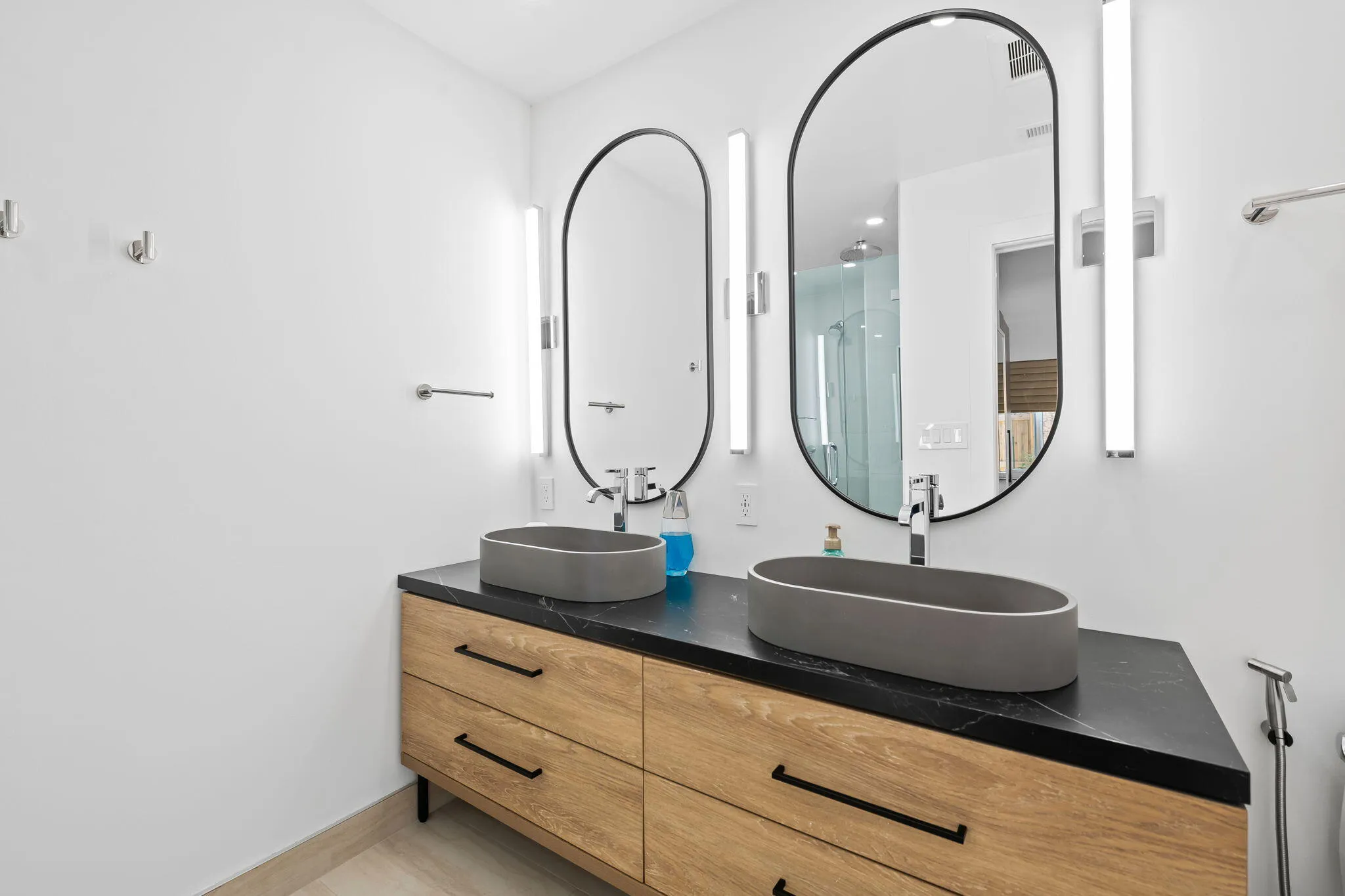 Primary bath with dual sinks.