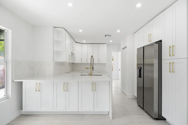 216 NE 23rd Ave - Pompano Beach - Florid