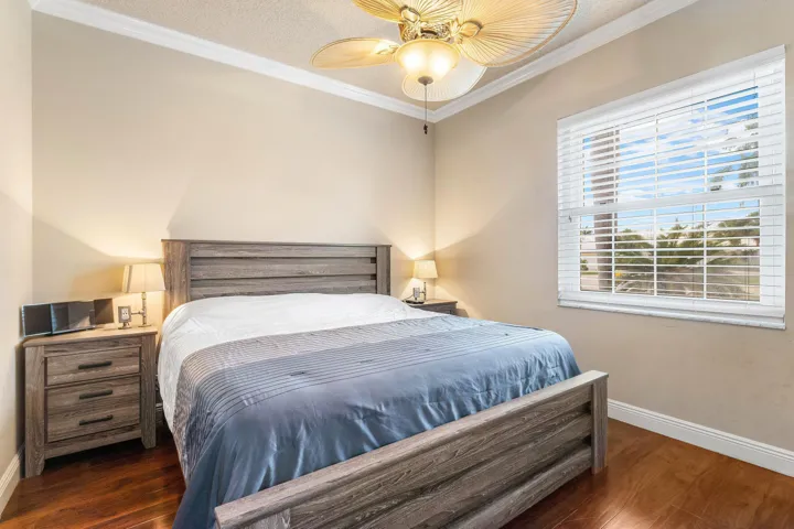 Bedroom w En-Suite