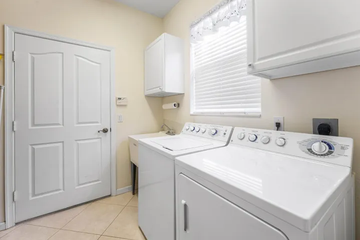 025-4717NorthwestWinterOakCourt-JensenBe