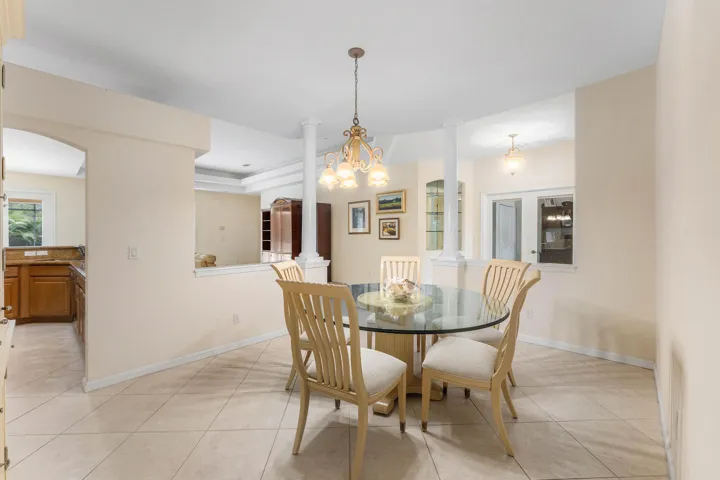 005-4717NorthwestWinterOakCourt-JensenBe