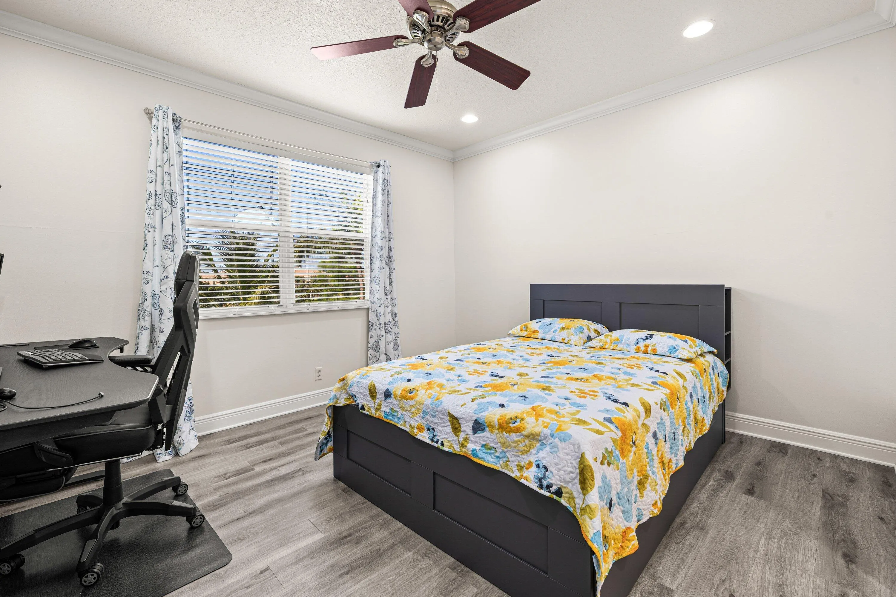 030-7048ViaLeonardo-LakeWorth-FL-33467-S