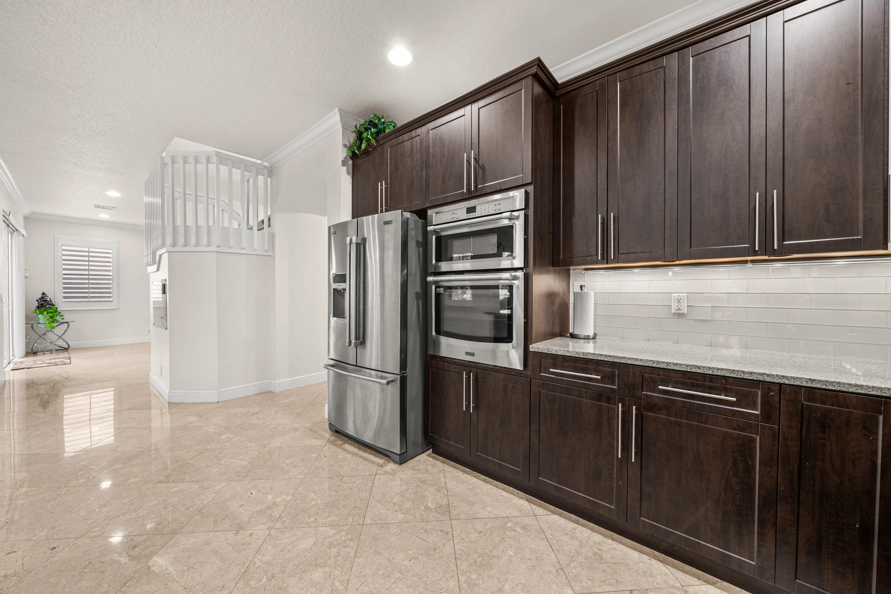 013-7048ViaLeonardo-LakeWorth-FL-33467-S