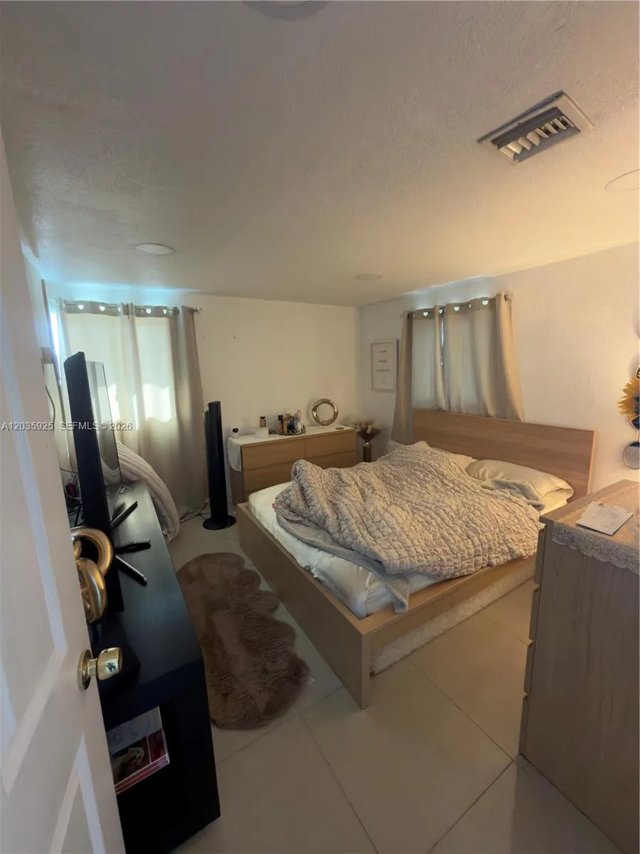 Property photo 76