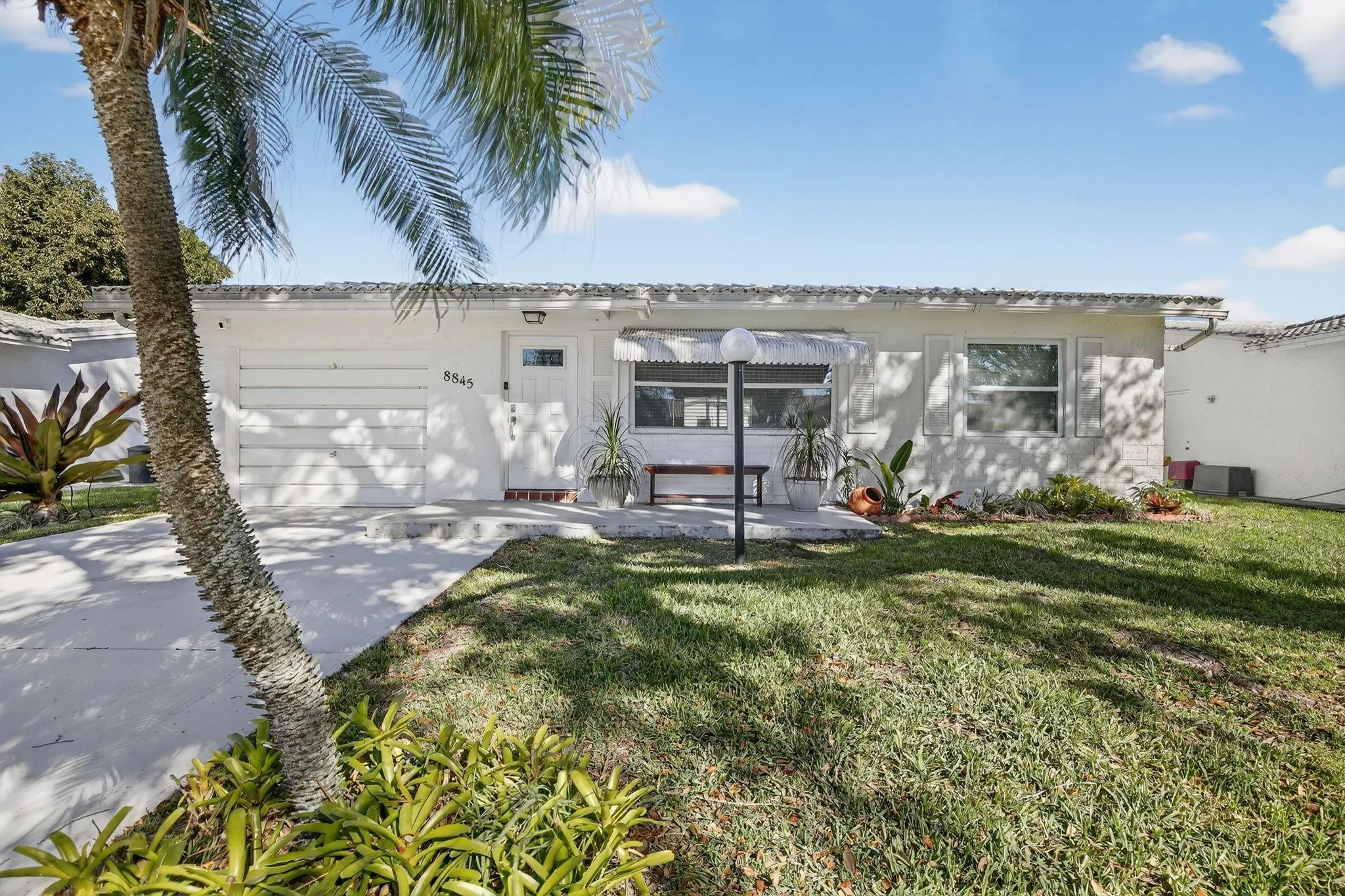 This home is hurricane ready. NO WORRIES for your SAFETY.