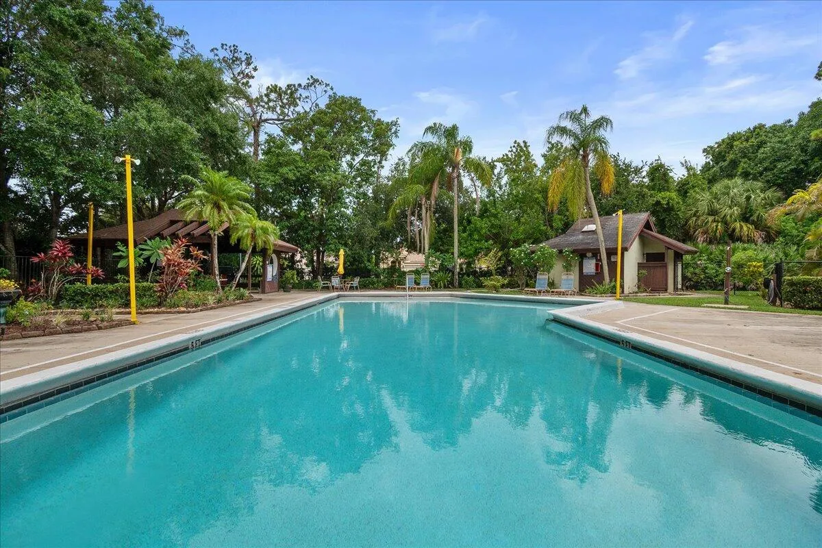 2nd Community Pool
