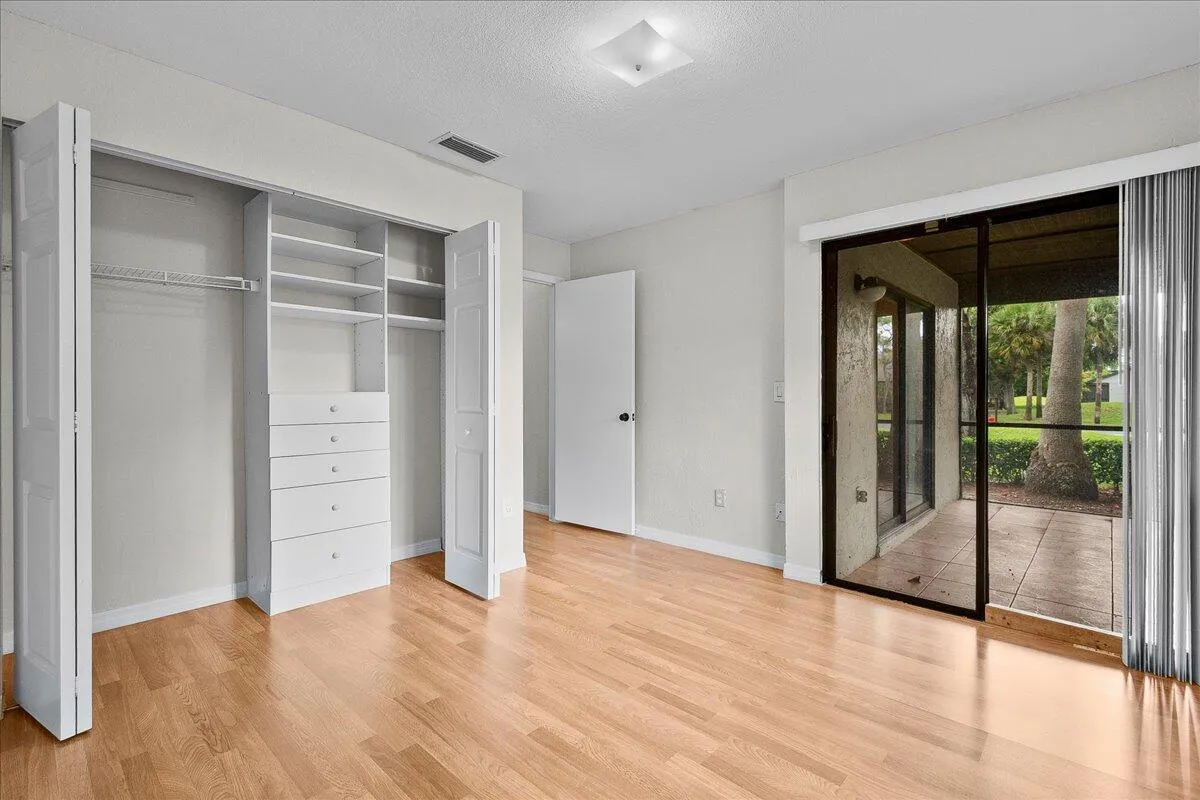 Bedroom 3 w/ Closet Organizer