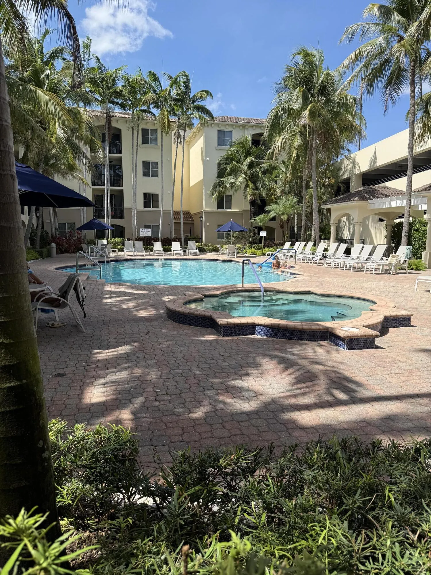 Pool & Hot Tub