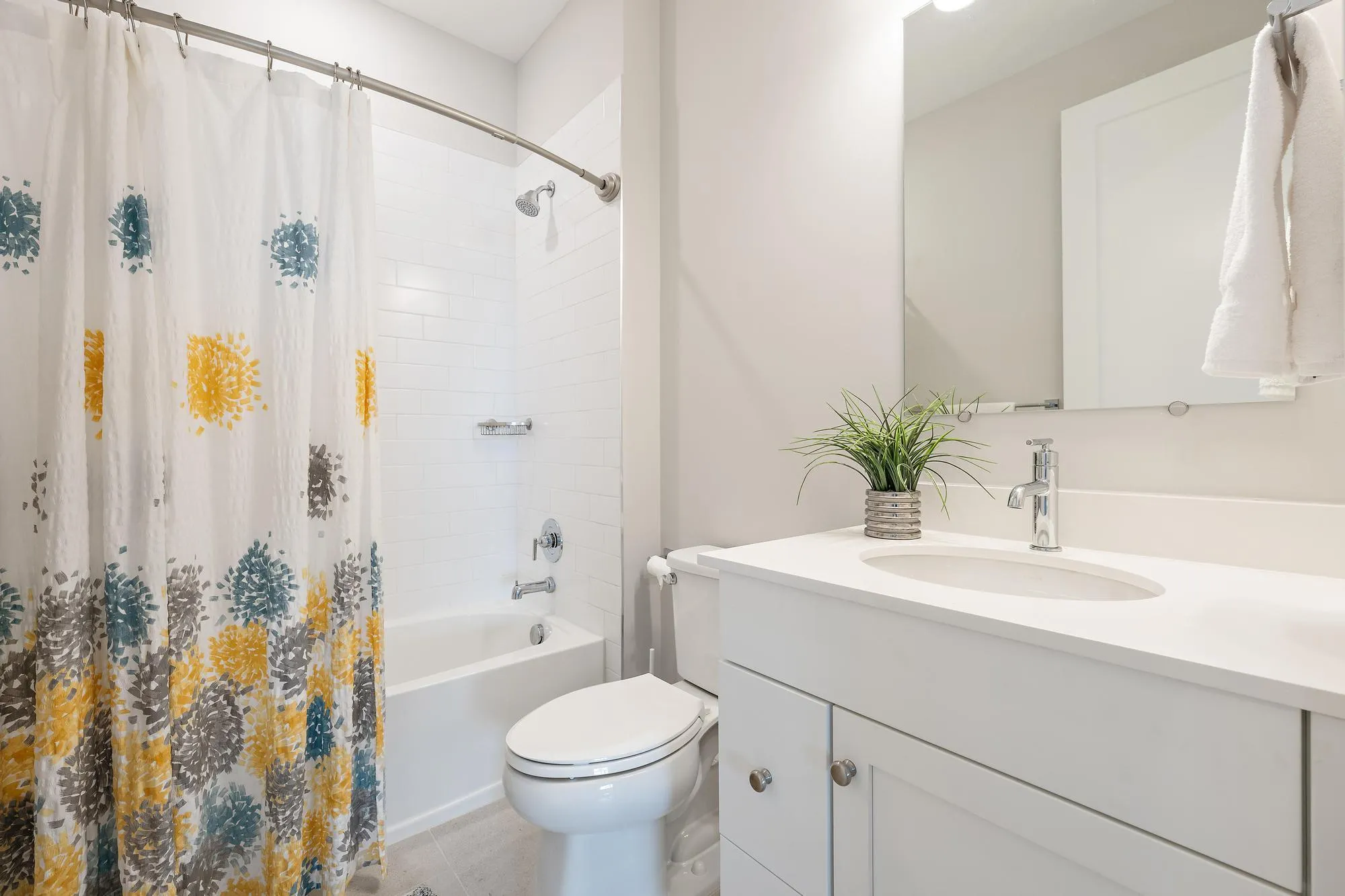 Guest Bathroom 1