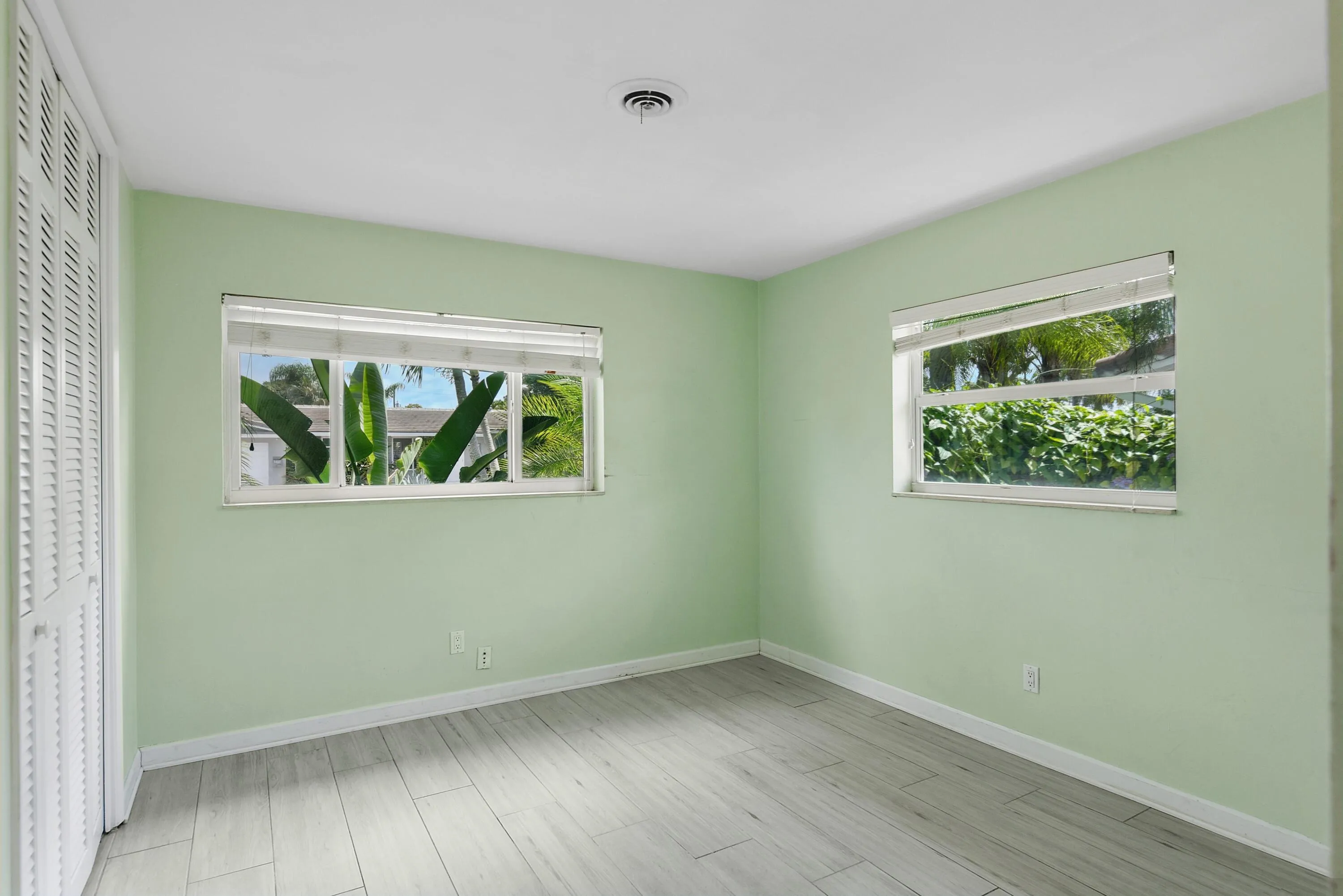 029-026-1460 NE 55th St Ryan-4200x2804