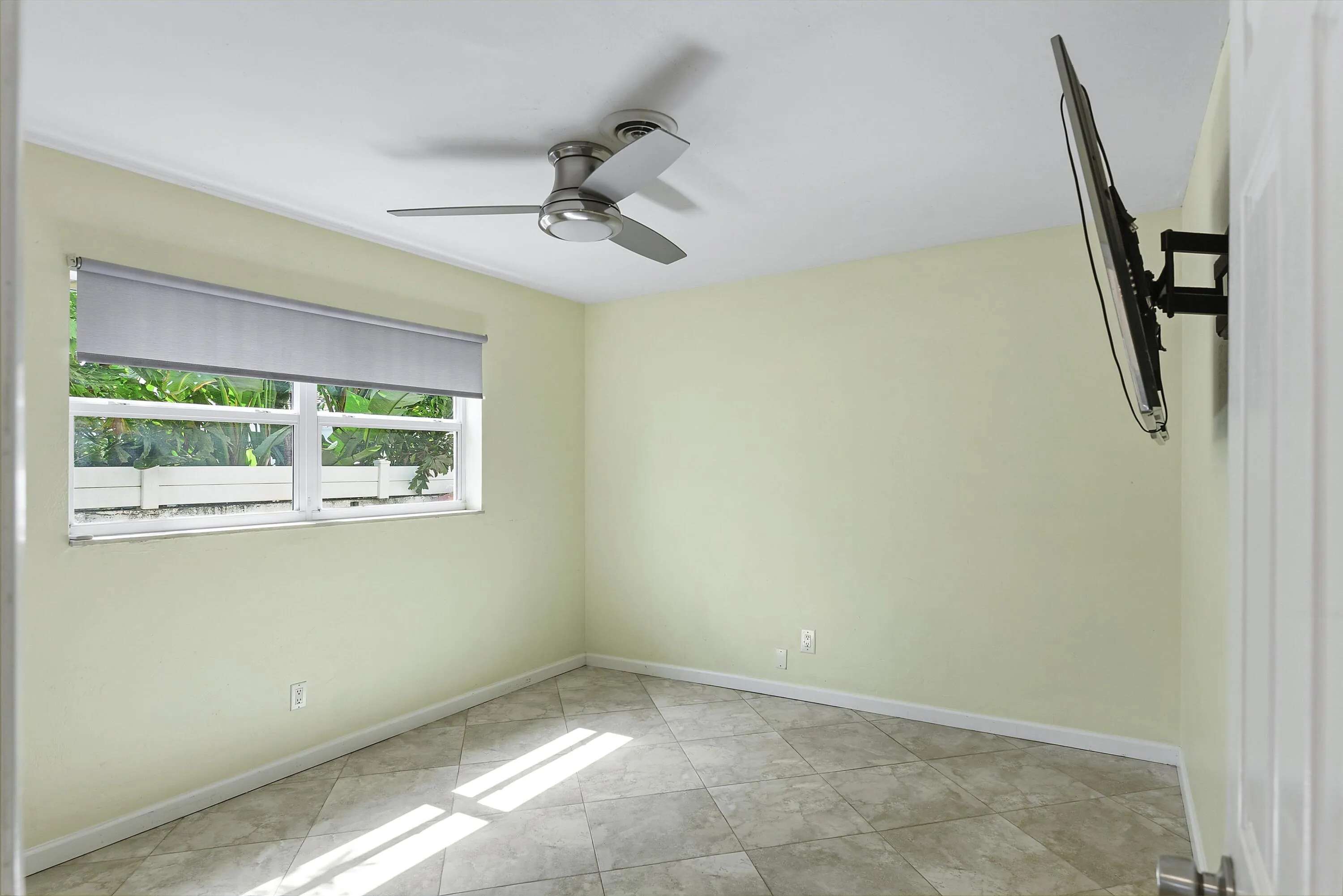 026-016-1460 NE 55th St Ryan-4200x2804