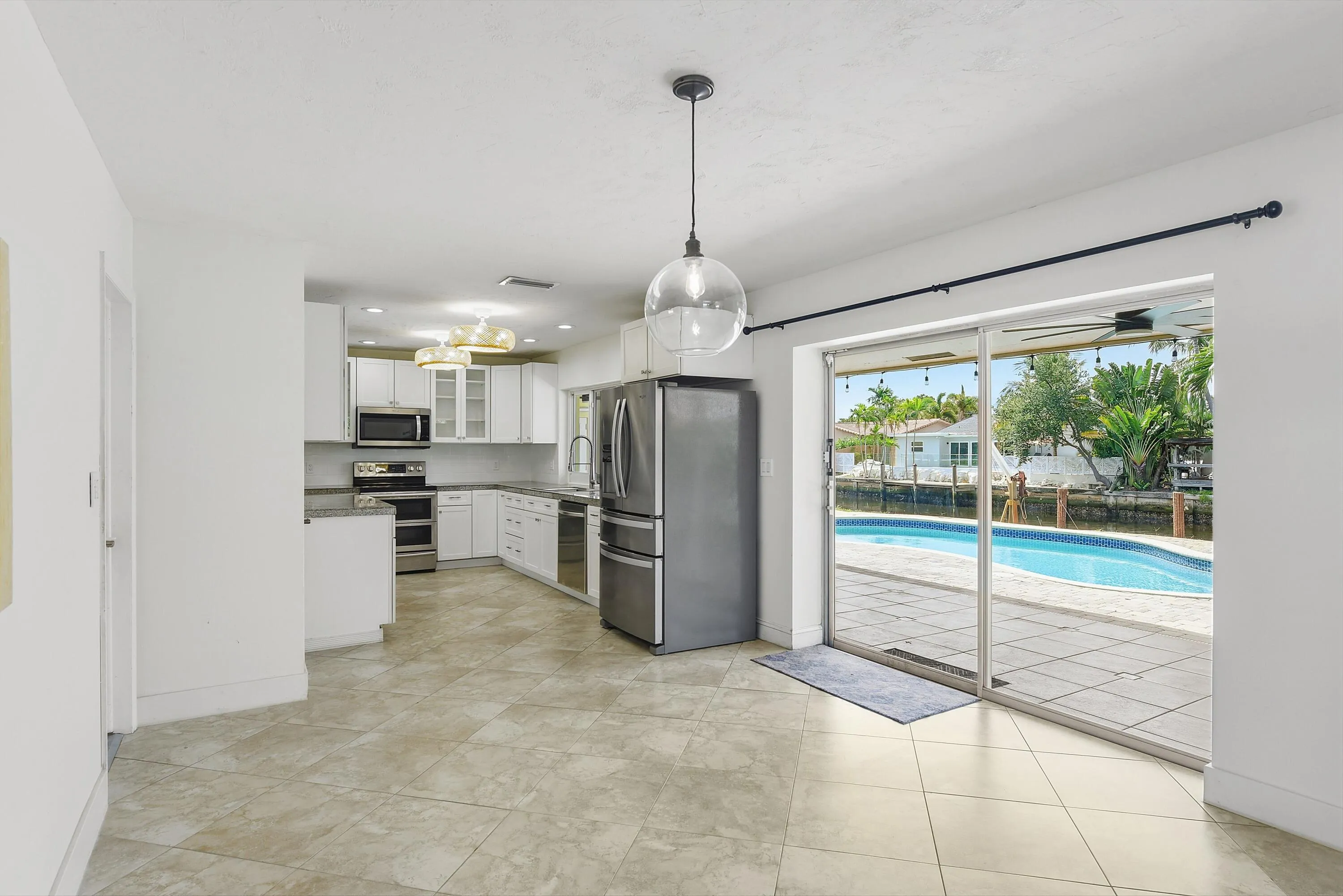 019-023-1460 NE 55th St Ryan-4200x2804