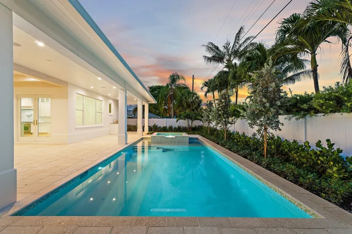 Pool 2