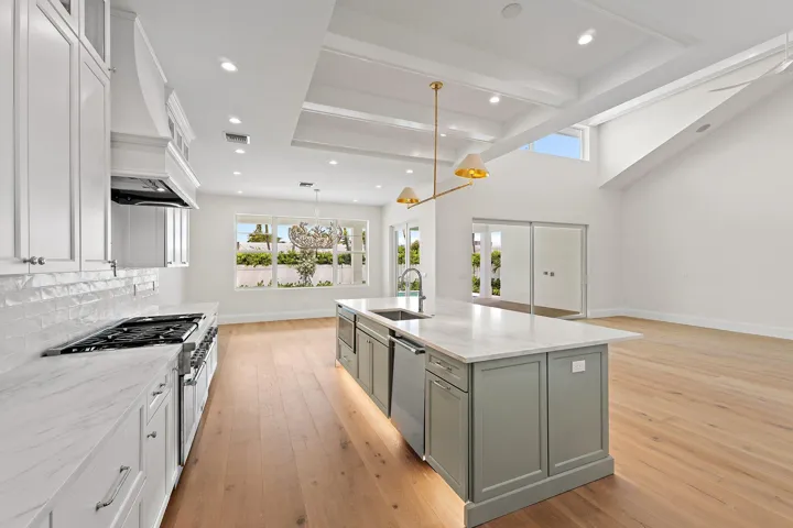 Kitchen 5