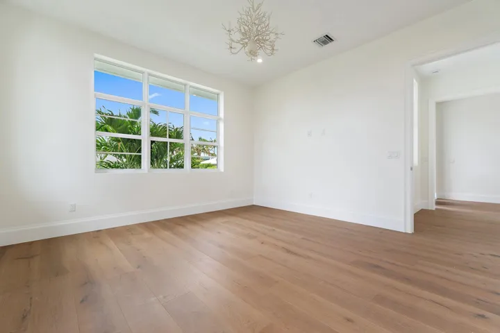 Southeast Bedroom