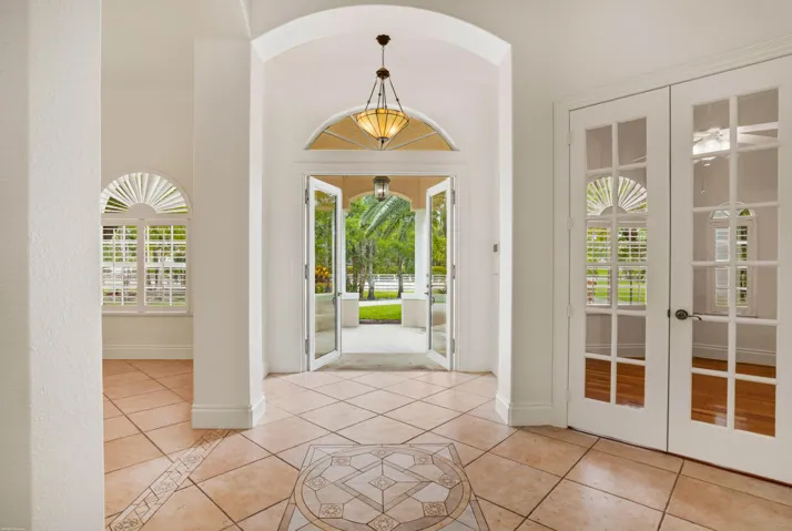 Entry Foyer