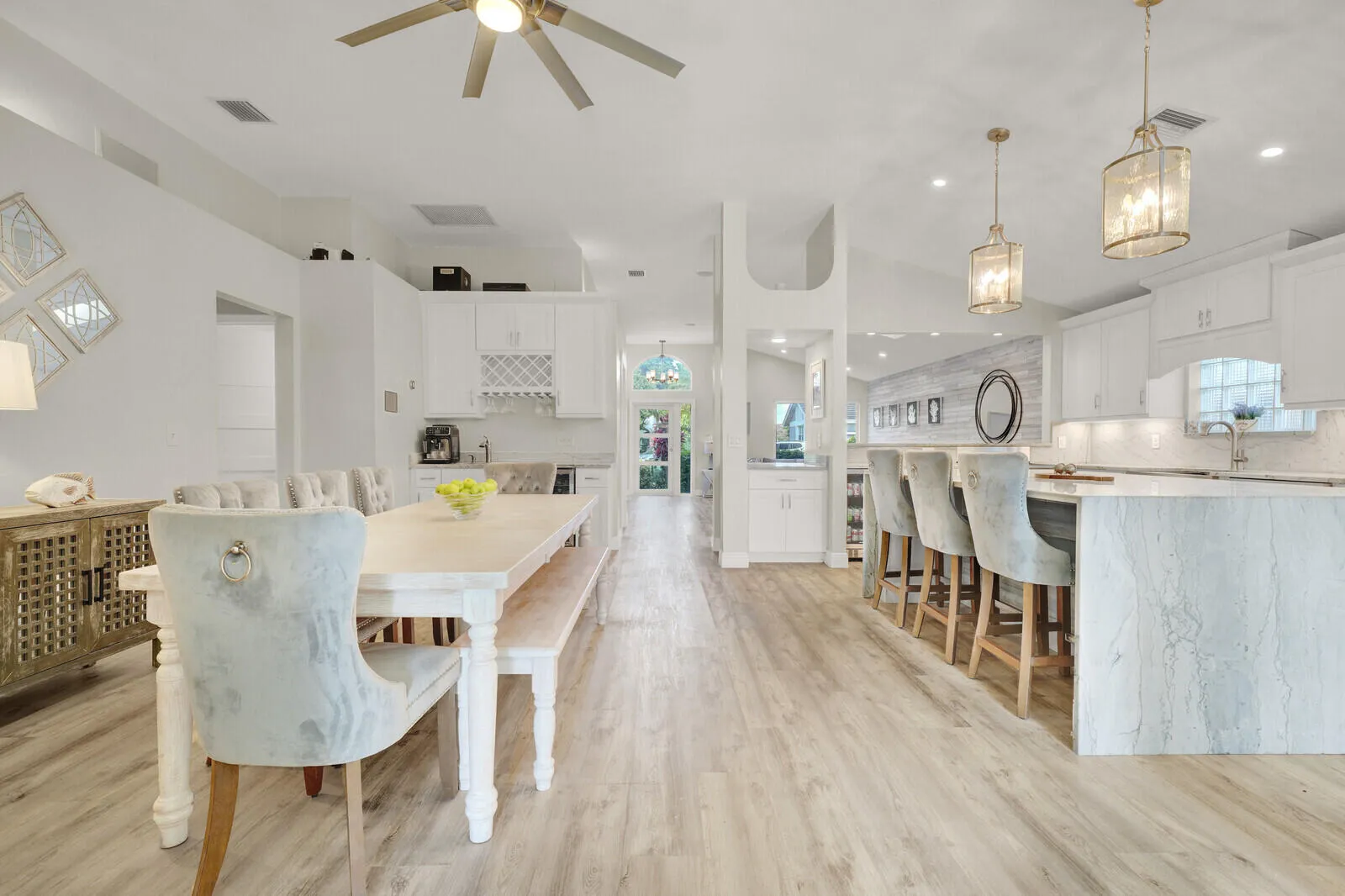 Kitchen/Dinning Room