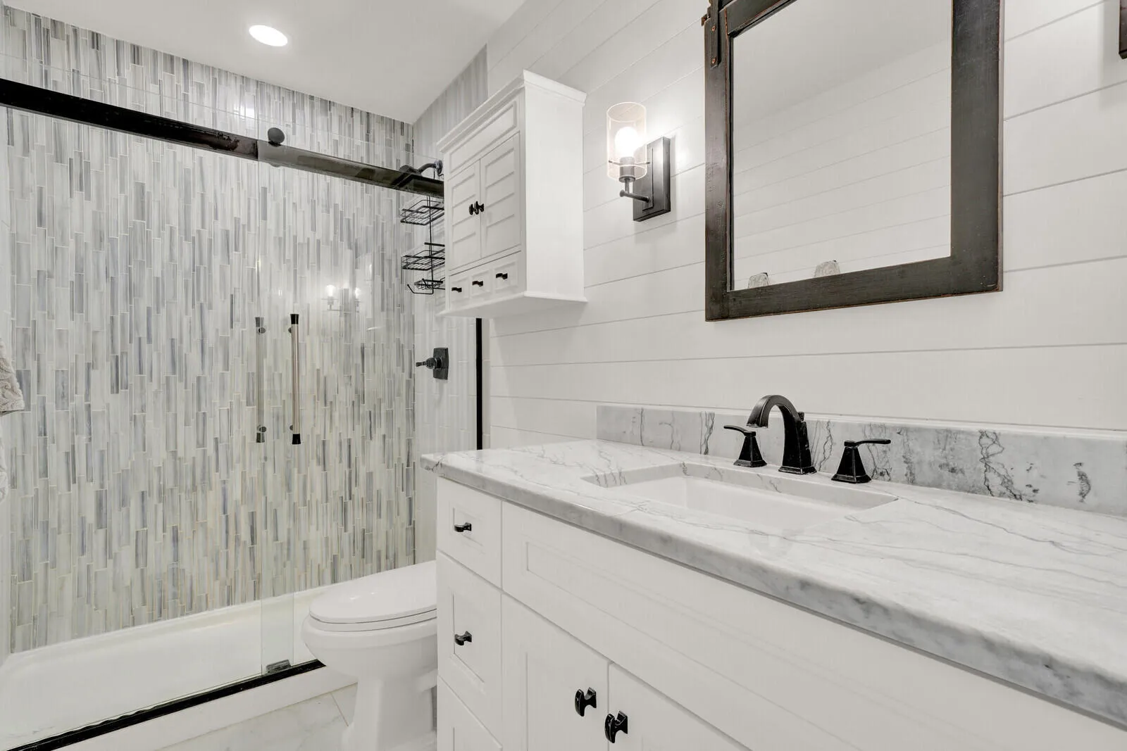 2nd Bathroom