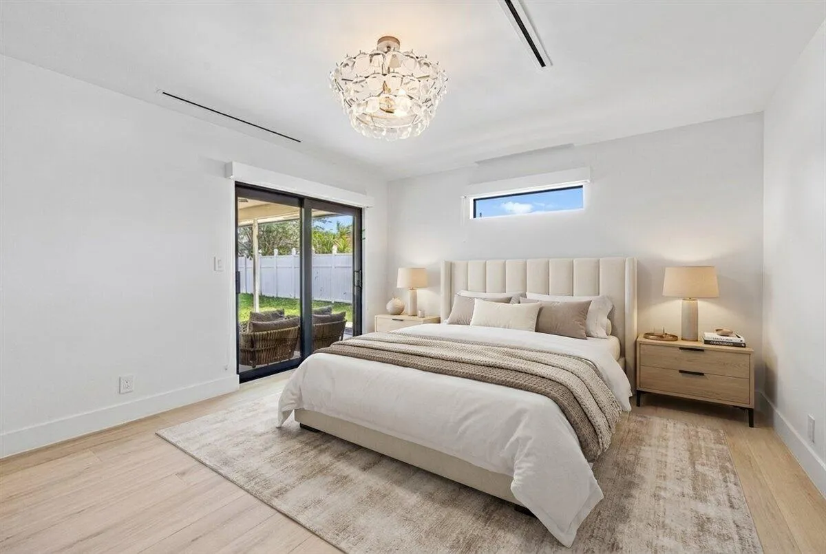 31-AI_Staged_Bed