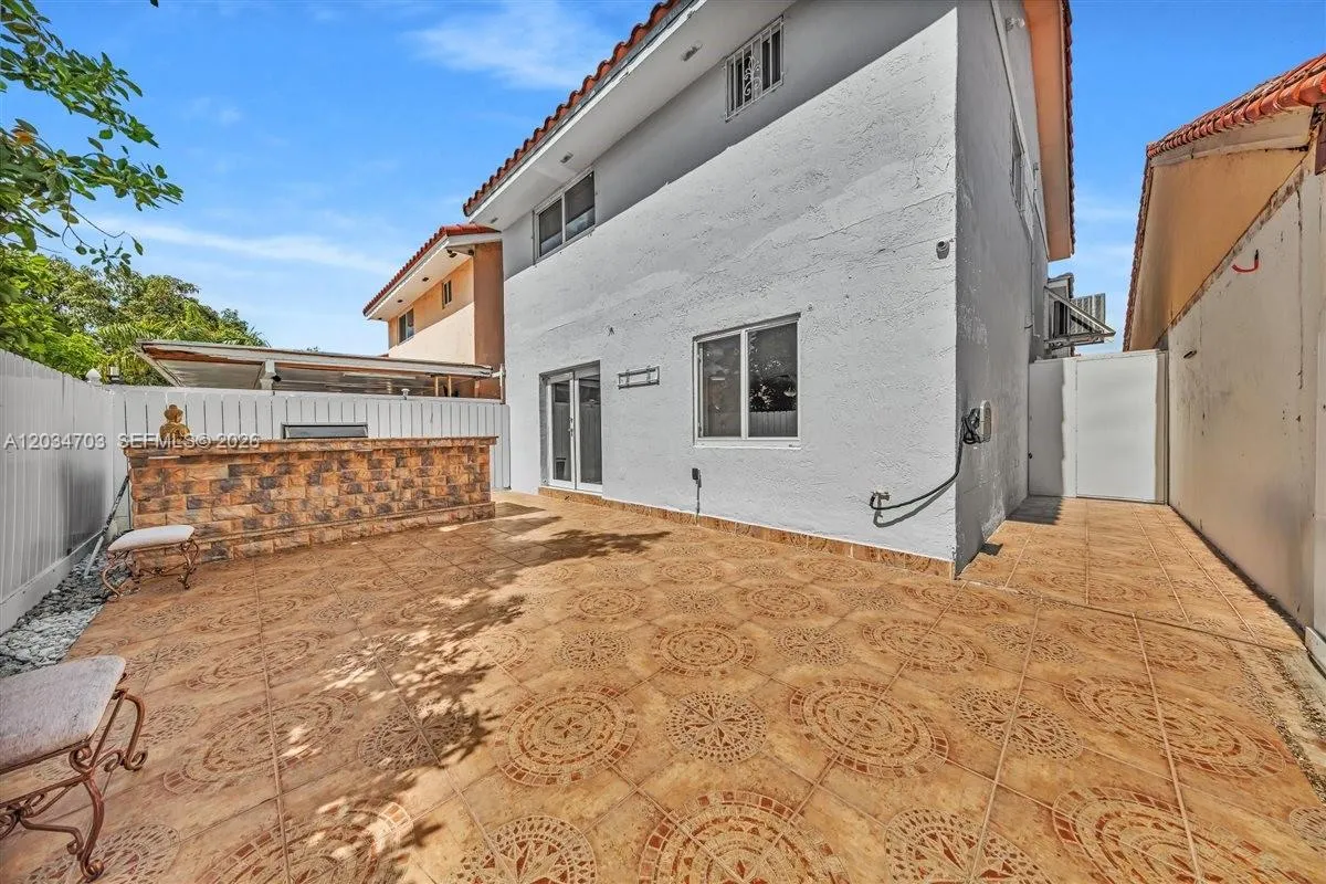 Property photo 50