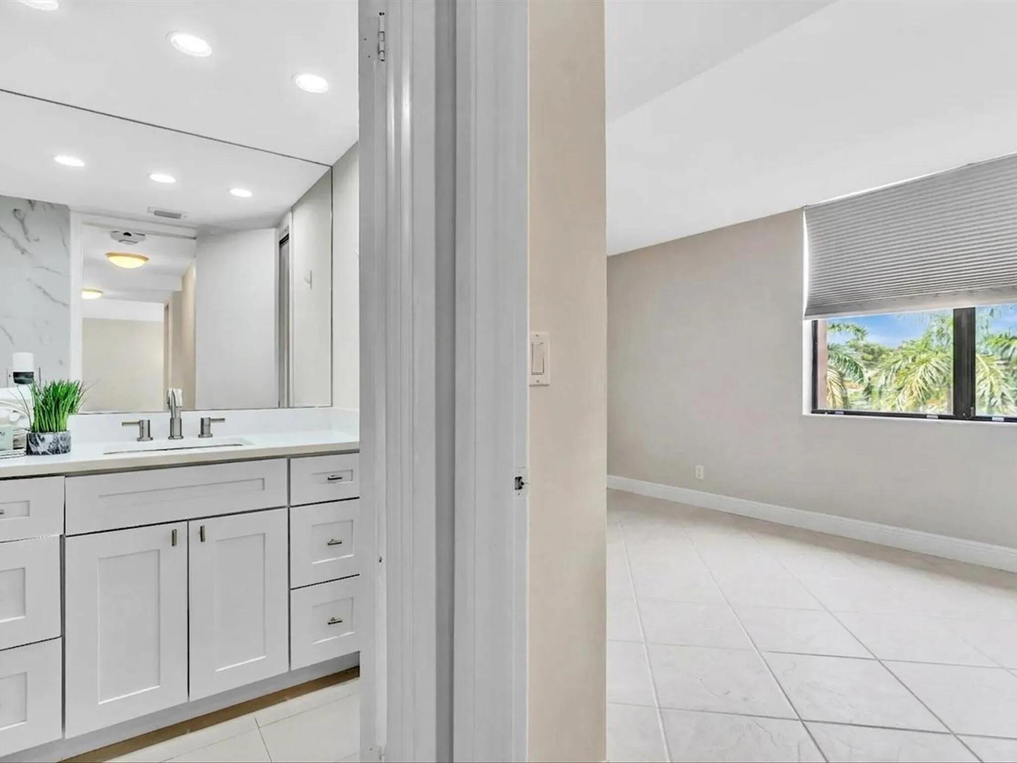 Bath with guest and primary access