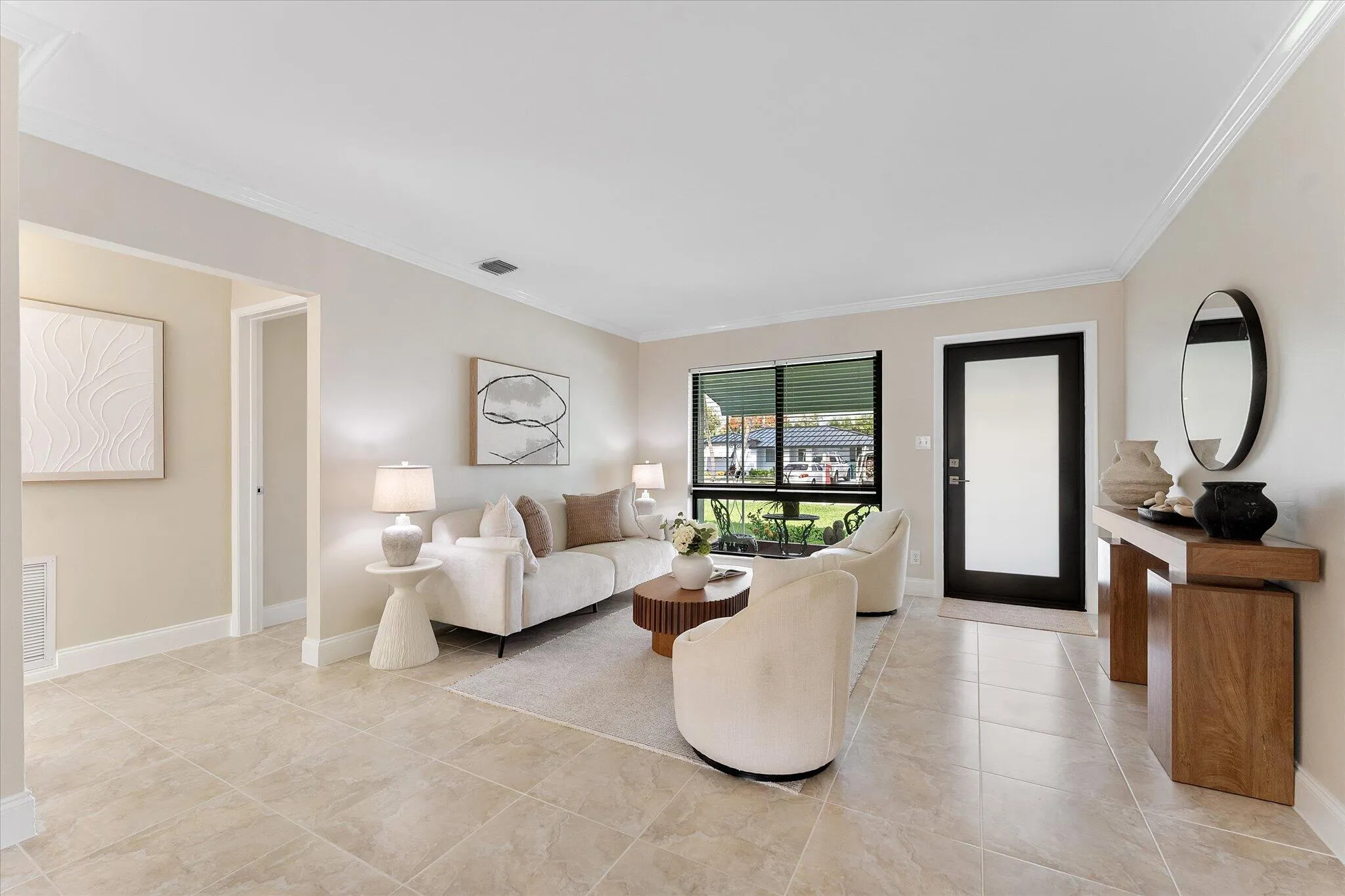 12-4550 NE 2nd Ave_012