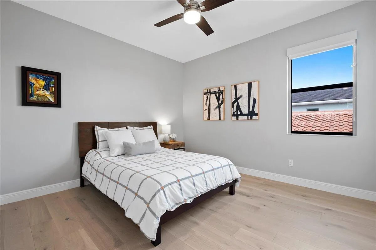 Guest Room 2