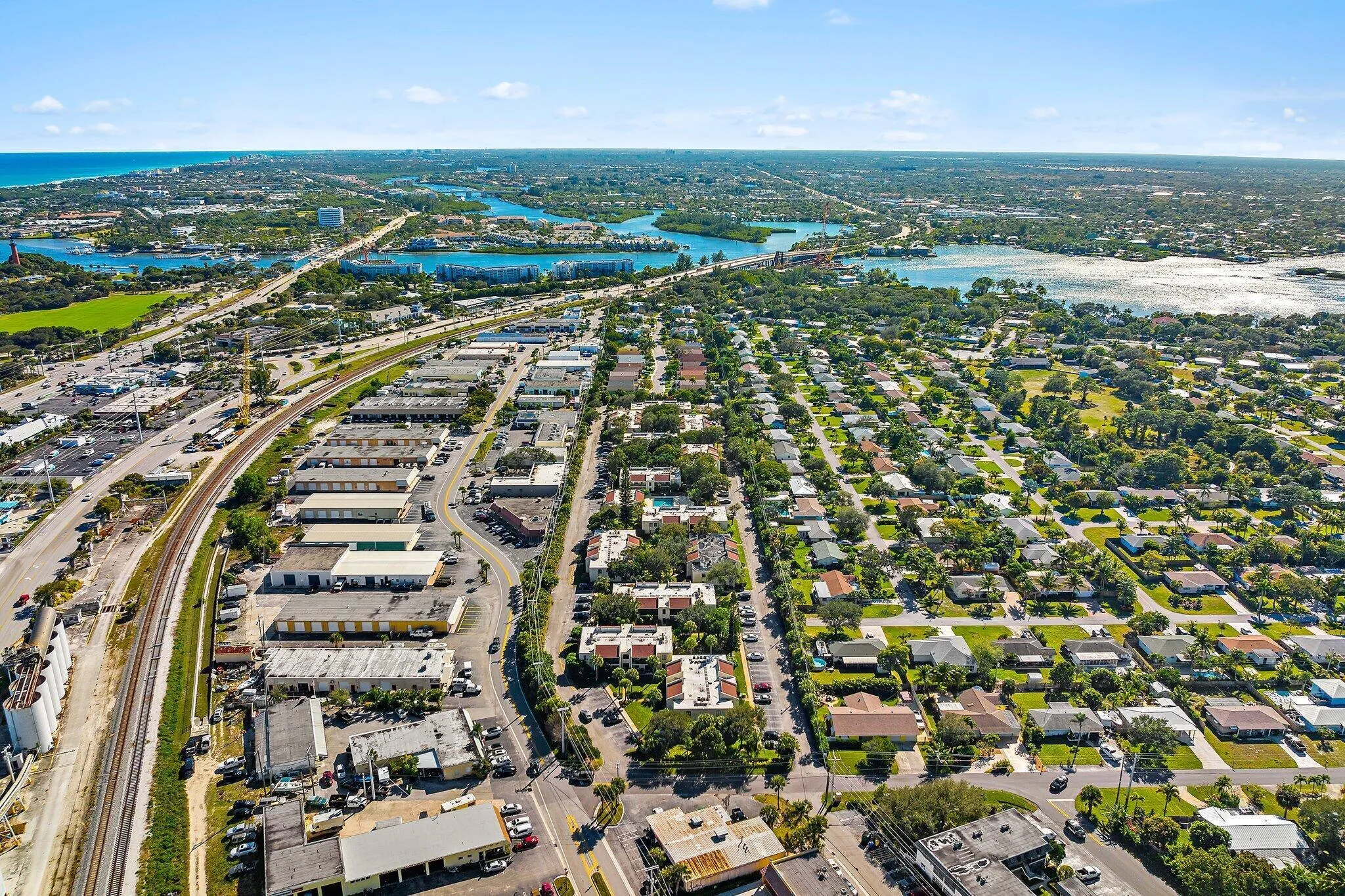 013-150PineviewRd-Tequesta-FL-SMALL