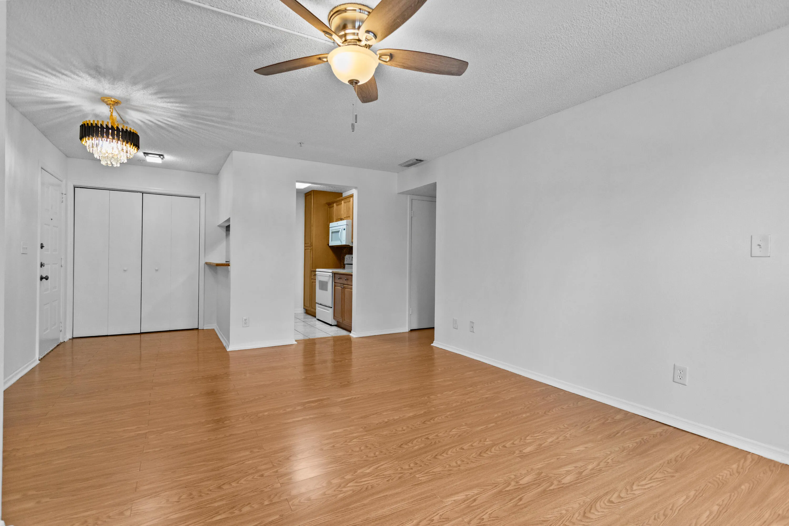 Living/Dining