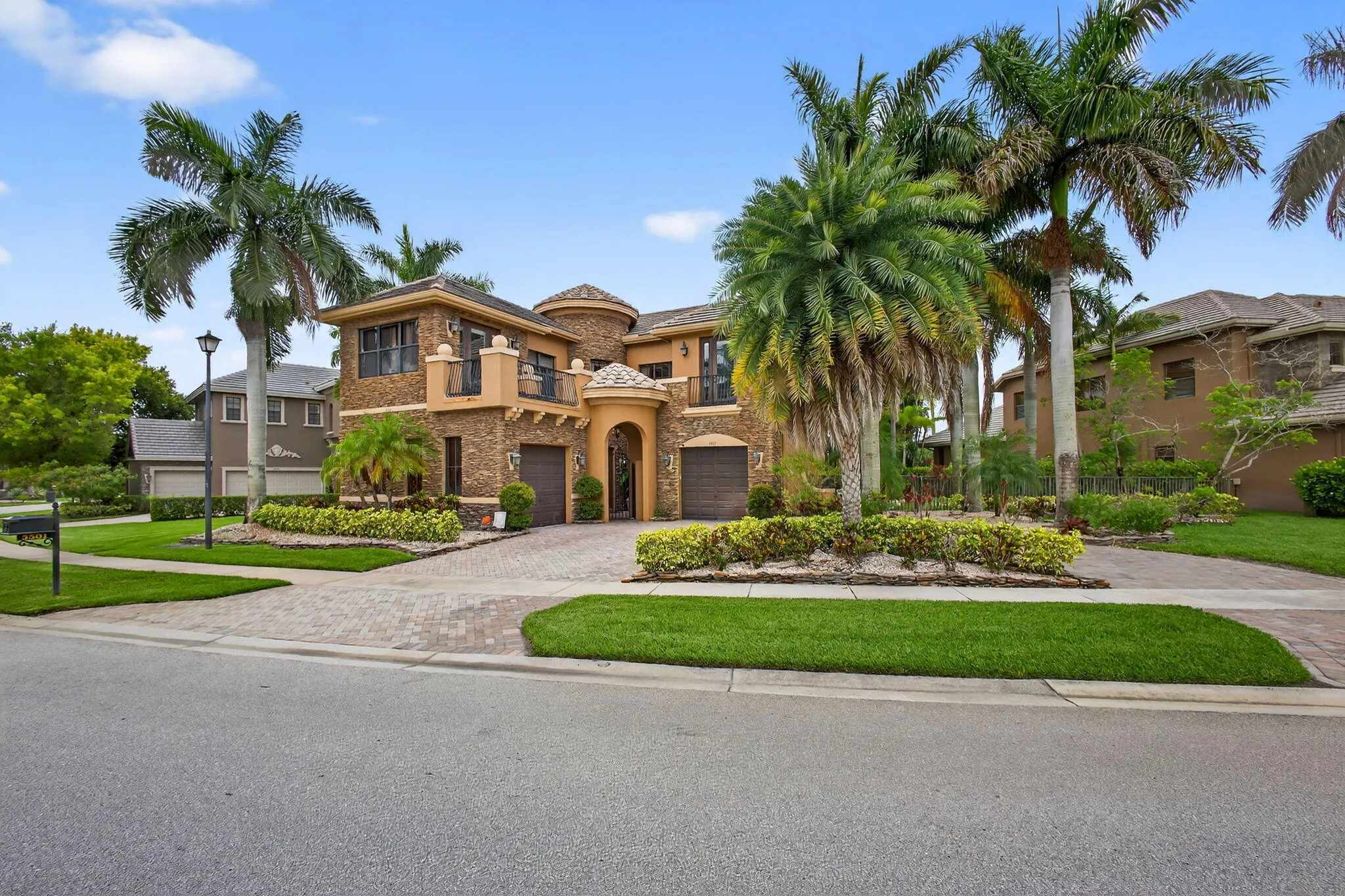 Wellington, FL House – Front View