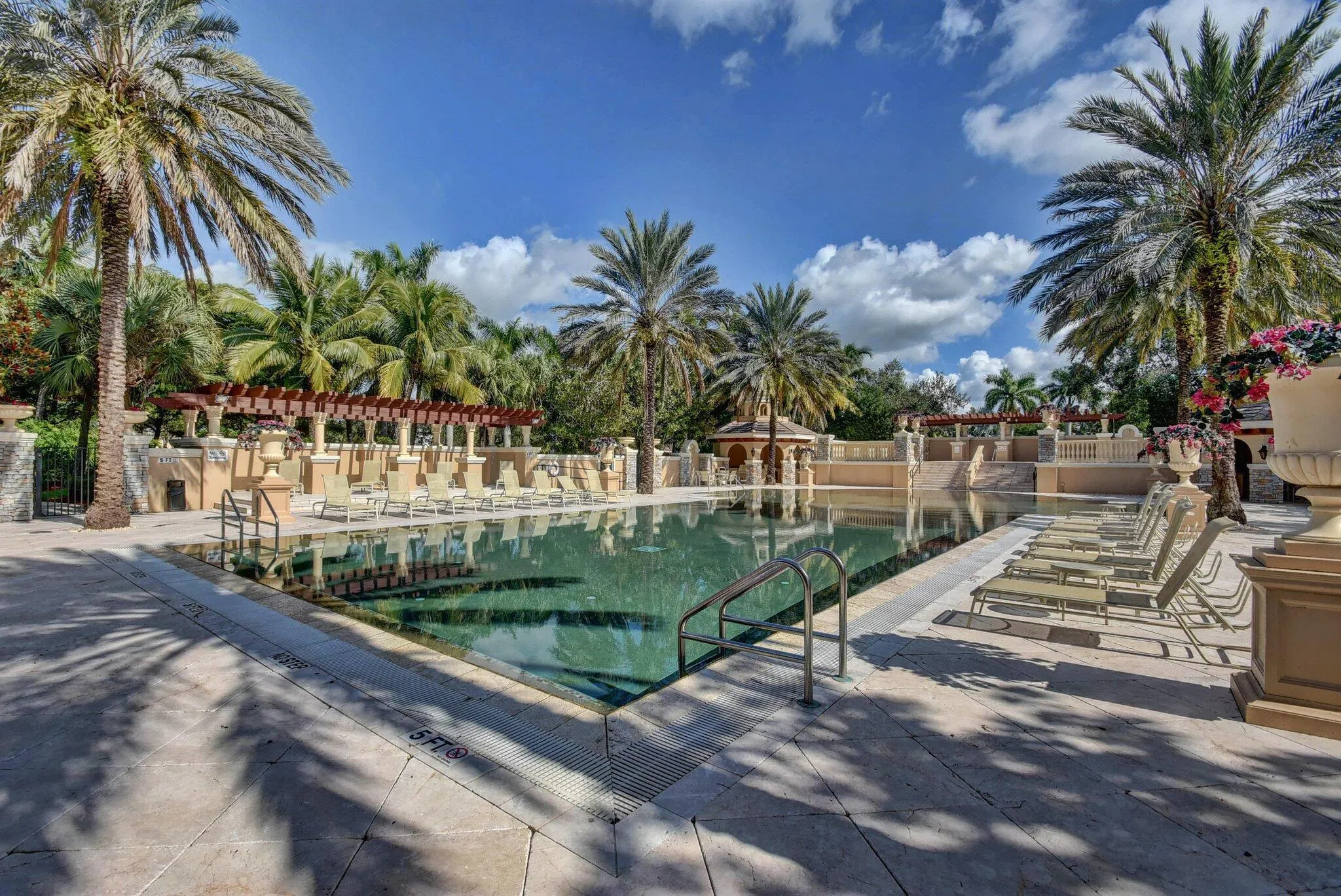 Wellington, FL House – Community Pool