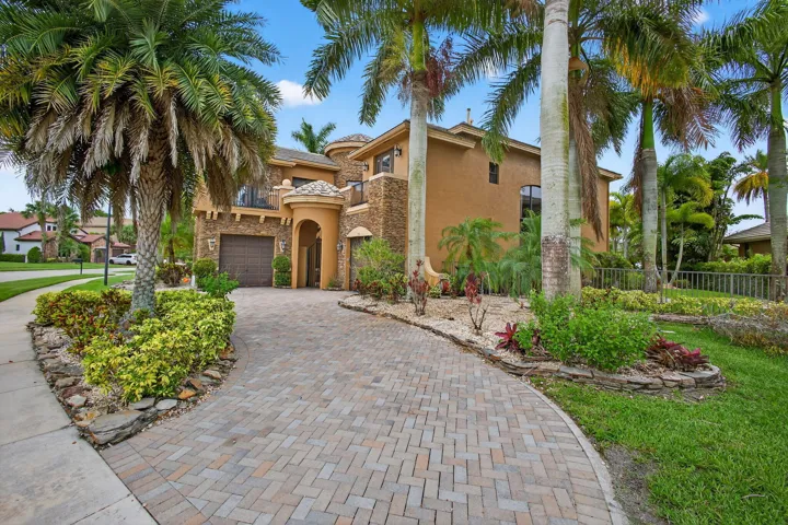 Wellington, FL House – Front View