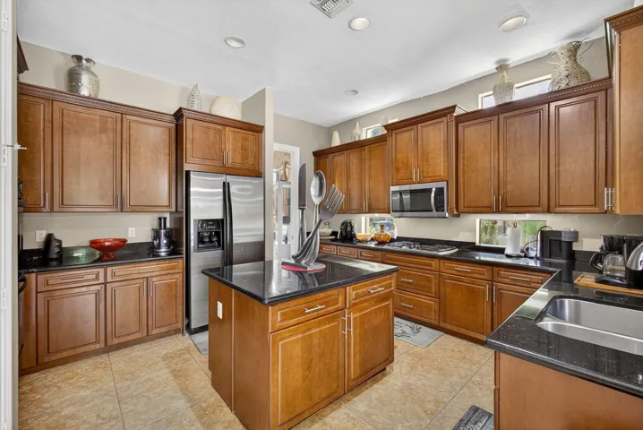 Wellington, FL House – Kitchen