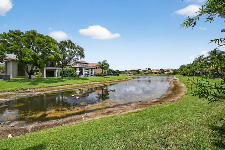 3501 Collonade Dr, Wellington, FL 33449