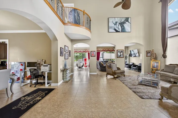 Wellington, FL House – Living Room