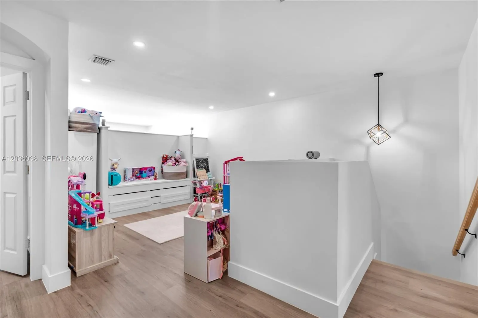 Property photo 36