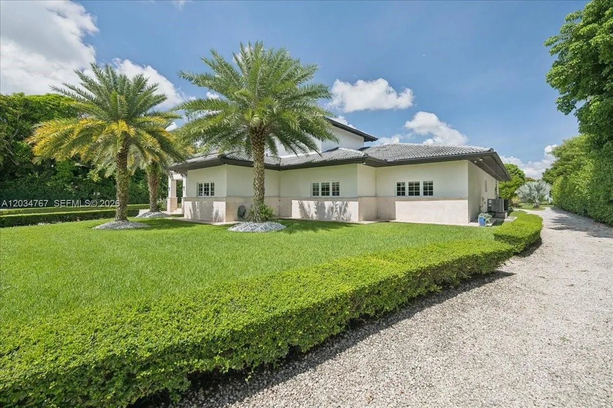 Property photo 57