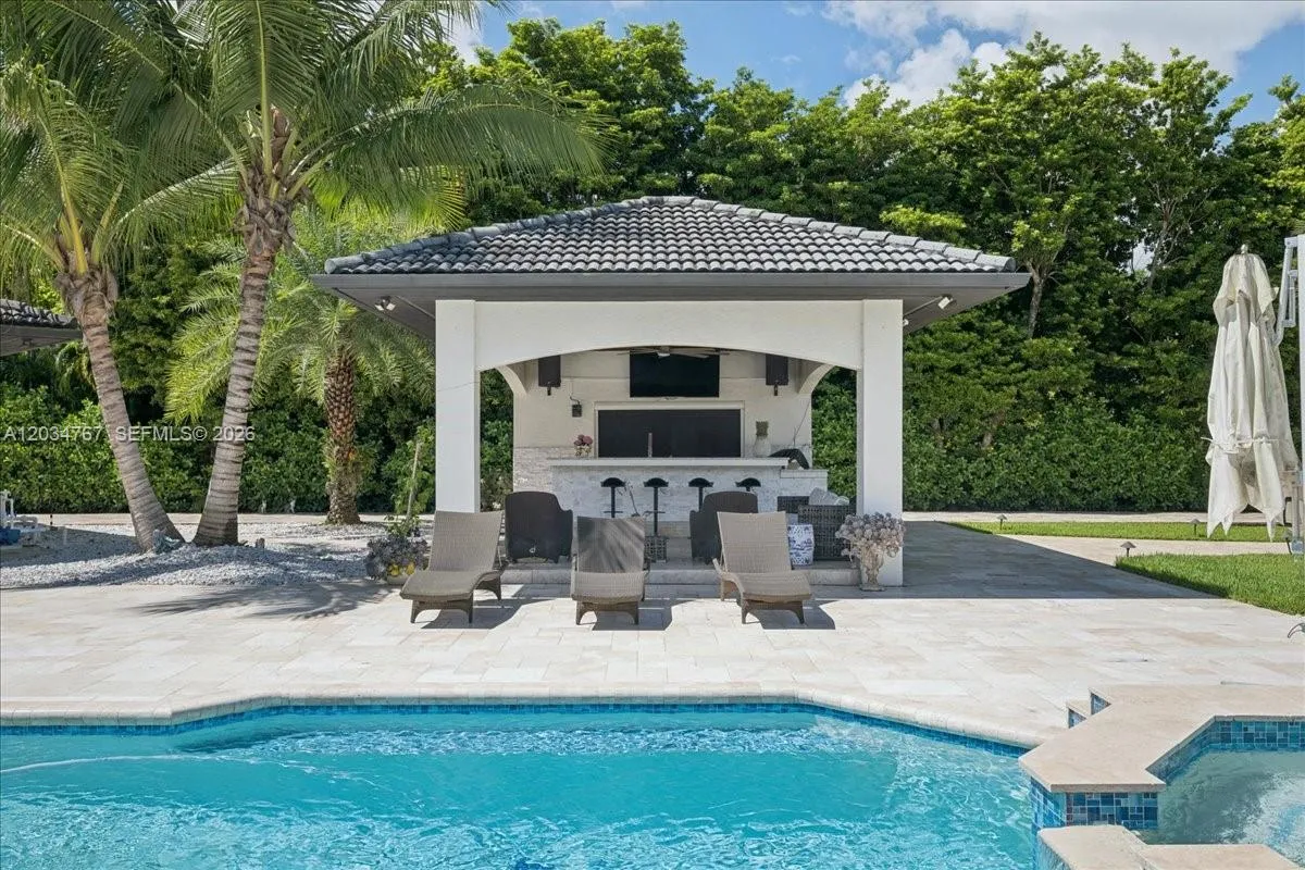 Property photo 41