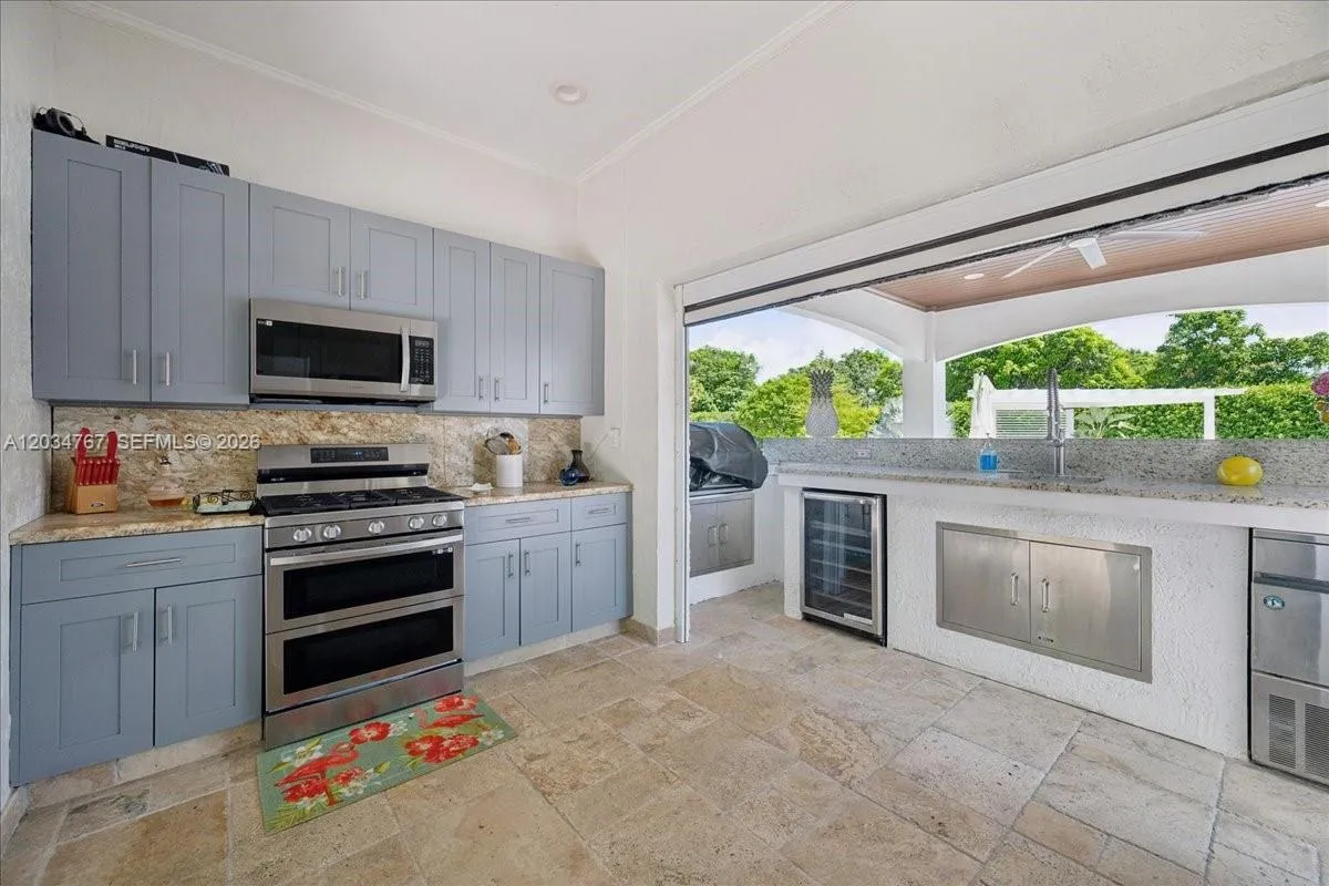 Property photo 43