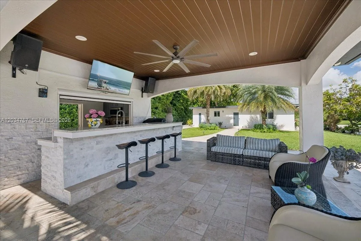 Property photo 46