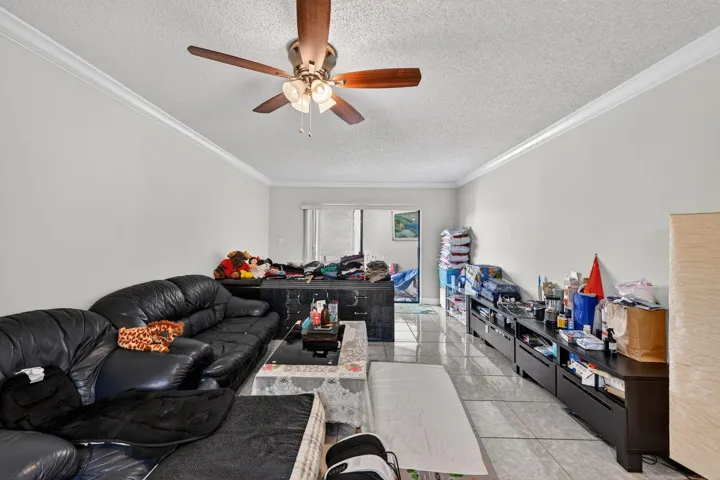 0002--0002_1