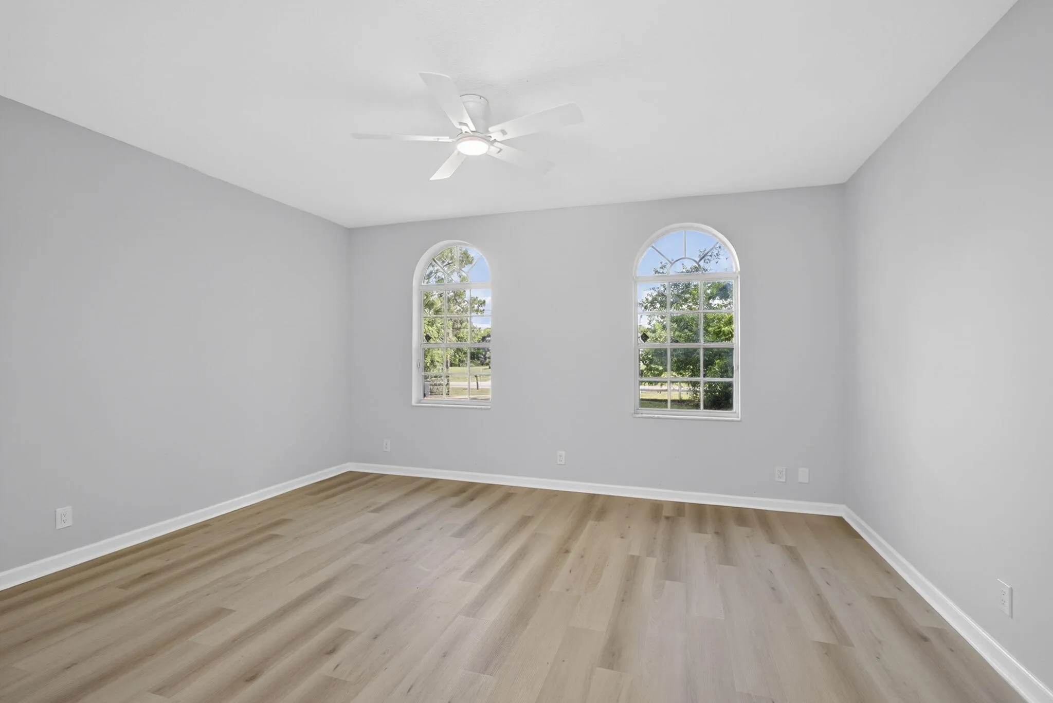 27-web-or-mls-BS1A8852
