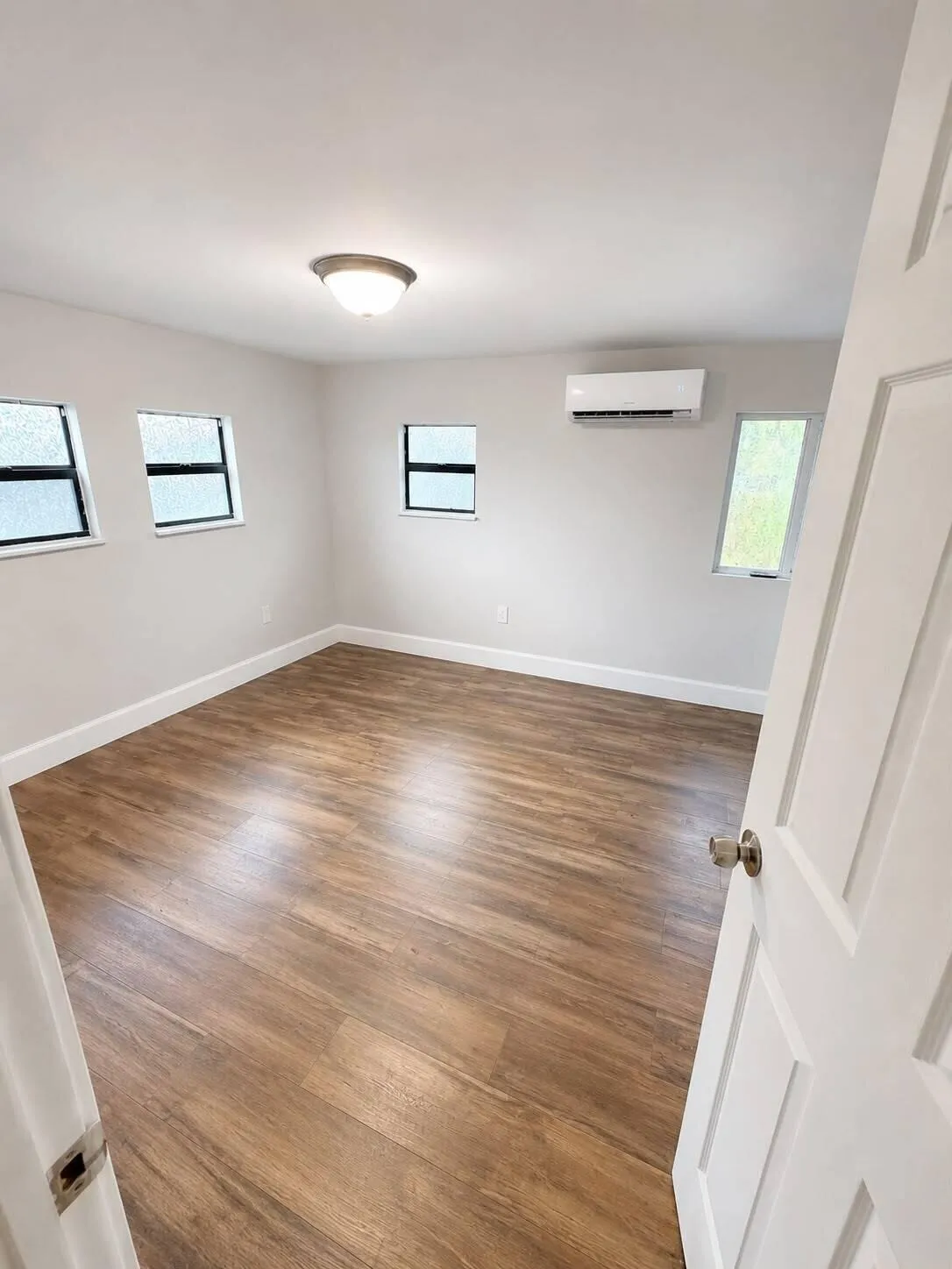 Bedroom Listing Photos