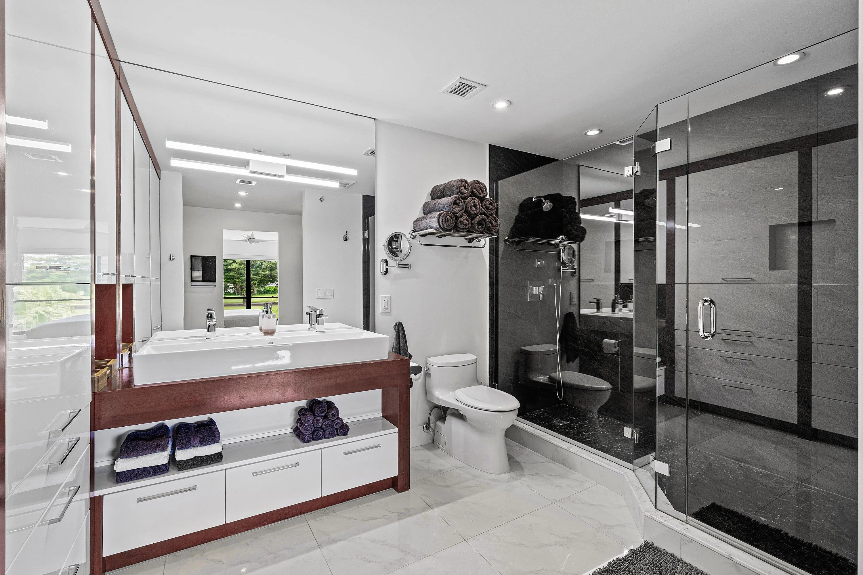 Main Bath