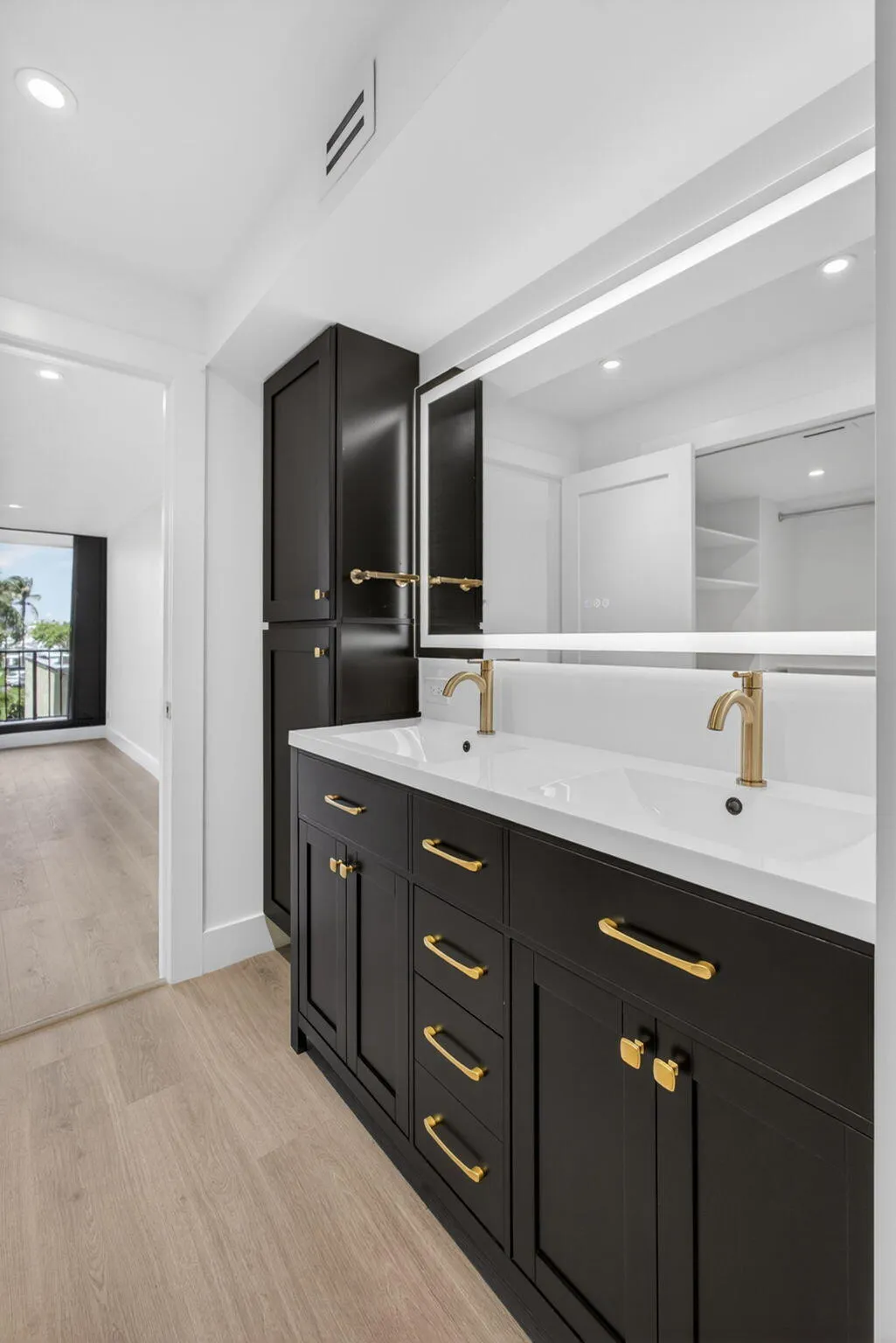 31-web-or-mls-5D1A3037