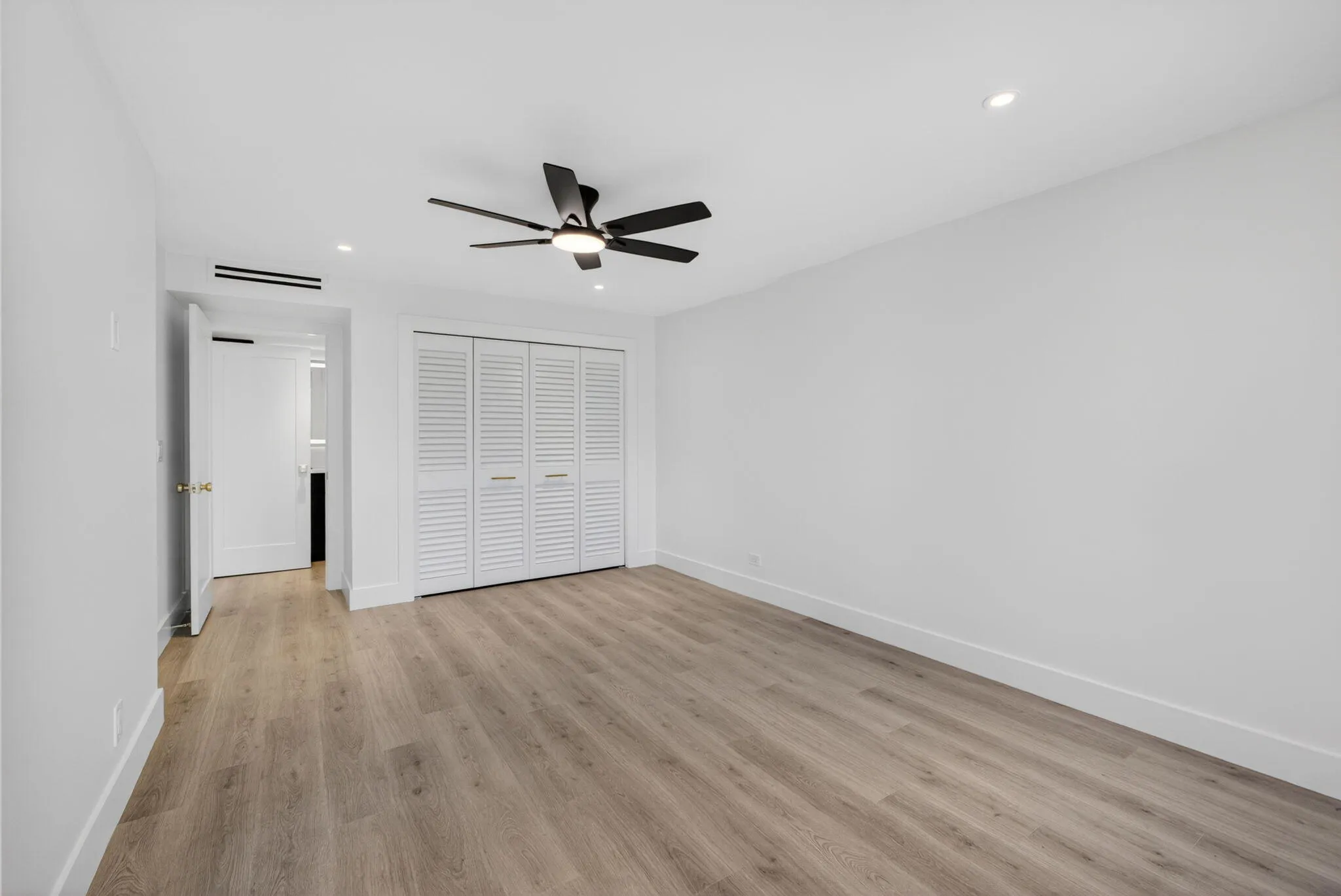 32-web-or-mls-5D1A3041