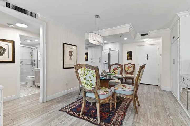05 Dining area 03